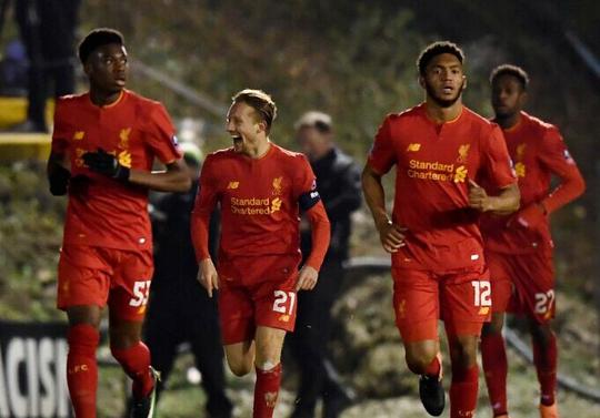 夸安萨：完成英格兰首秀是梦想成真，图赫尔在今早确认我首发