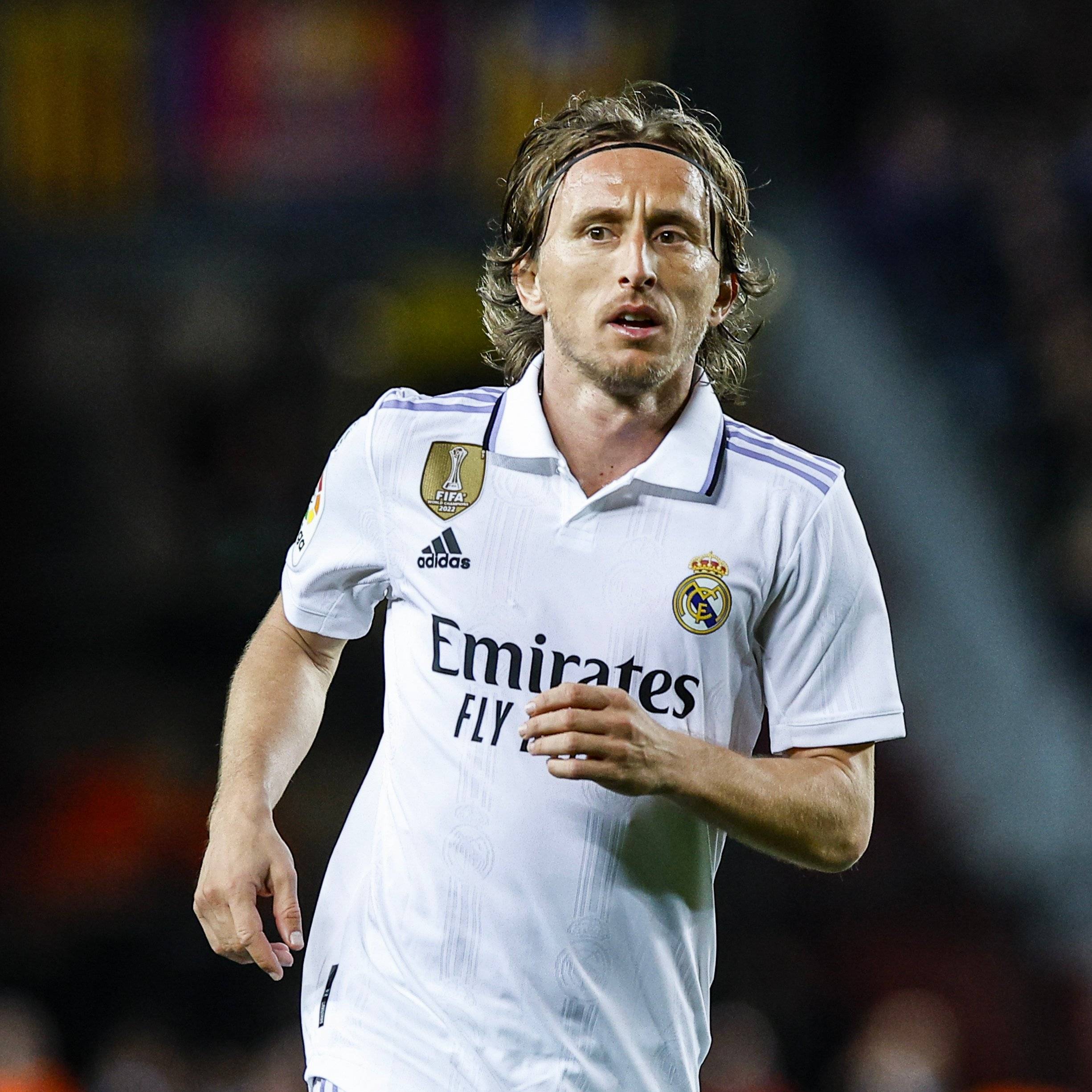 恭喜邵佳一！国足喜添一位新门神，一己之力征服一群外国主力球员