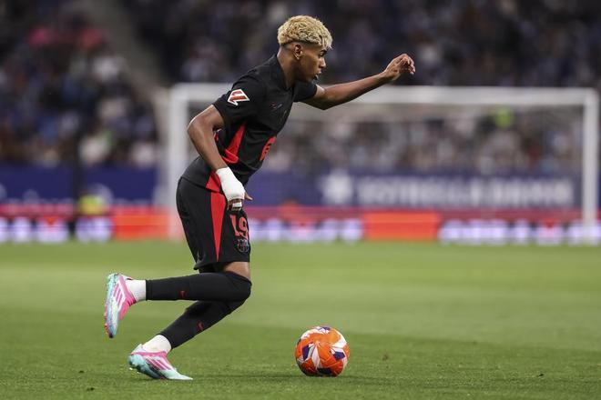 魔术vs尼克斯伤病：小瓦格纳可以出战，唐斯出战成疑